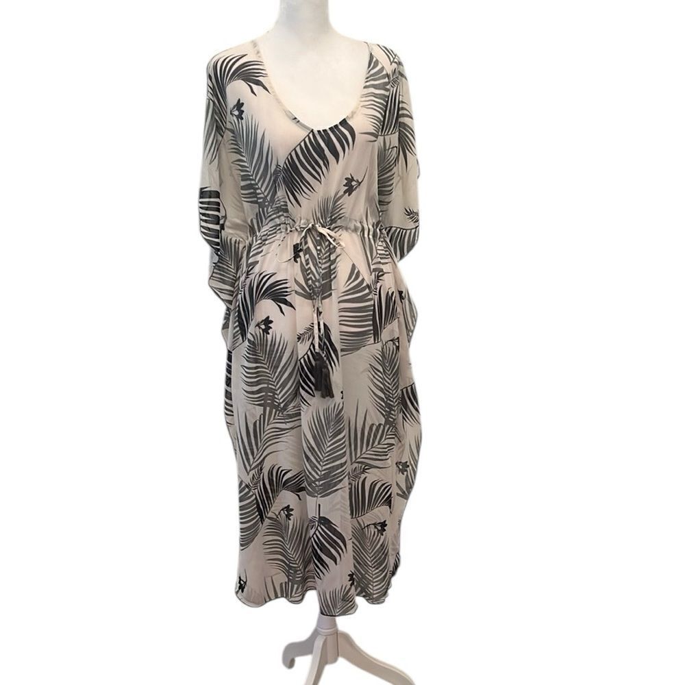 Kona Sol size small Sheer Black and White Leaf Print coverup kimono kaftan EUC